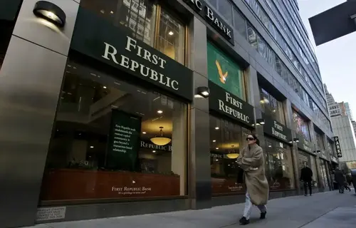 First Republic jumps more than 20%, leads comeback rally in regional banks Tuesday
