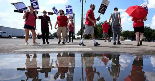 UAW new strike locations announced, union president reveals progress in contract talks